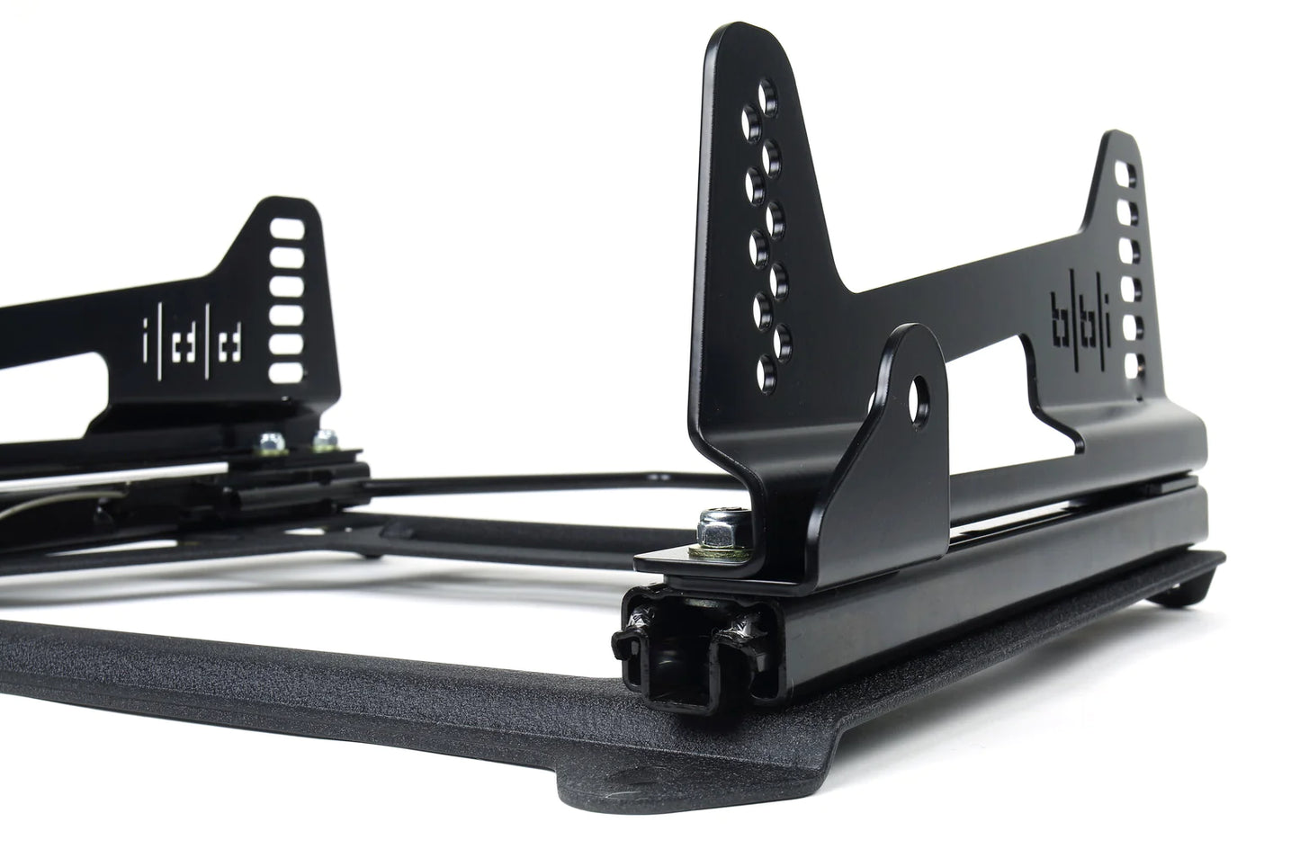 BBI.911.817.0001 BBI PORSCHE SEAT BASE AND SLIDER KIT