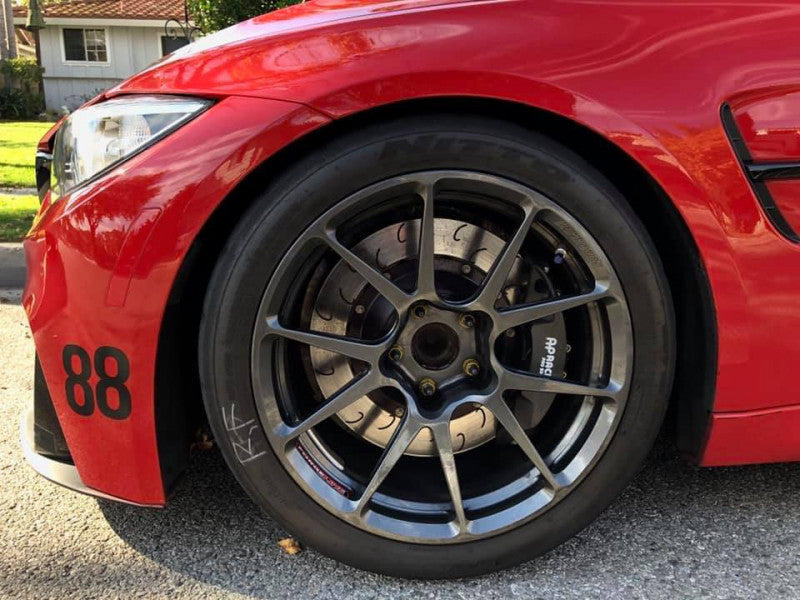 13.01.10046 AP RACING COMPETITION BRAKE KIT (FRONT 9668/372MM) w. PAD TENSION CLIPS
